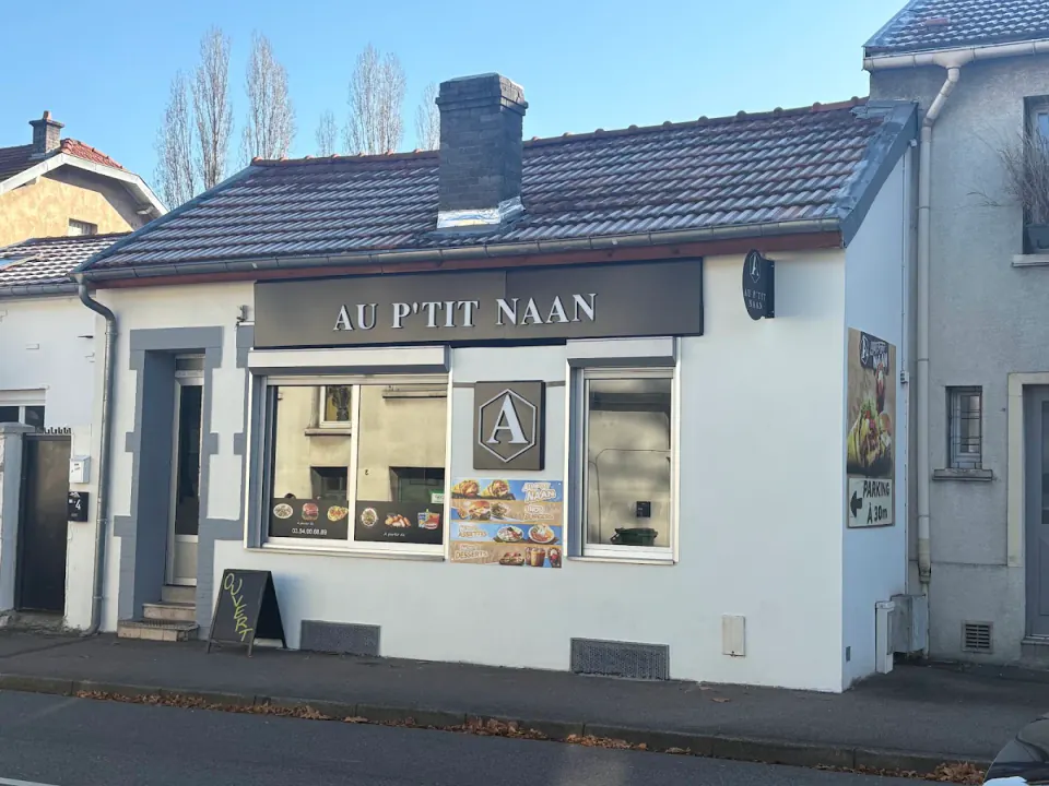 Façade et entrée d’AU P’TIT NAAN à Vandœuvre-lès-Nancy.
